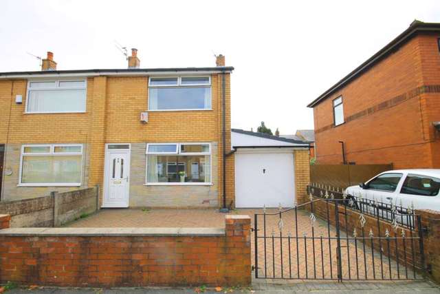 Image of 2 bedroom Mews for sale in Gainsborough Avenue Bolton BL3 at Gainsborough Avenue Morris Green Bolton, BL3 3LN