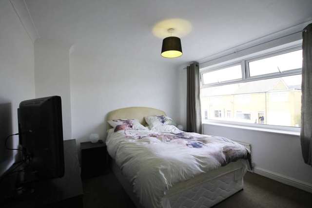  Image of 2 bedroom Mews for sale in Gainsborough Avenue Bolton BL3 at Gainsborough Avenue Morris Green Bolton, BL3 3LN