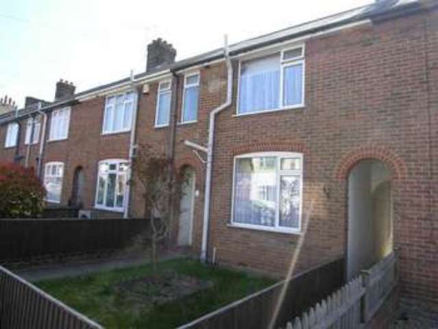  Image of 2 bedroom Property for sale in Gardenia Avenue Luton LU3 at Gardenia Avenue Luton Luton, LU3 2NS