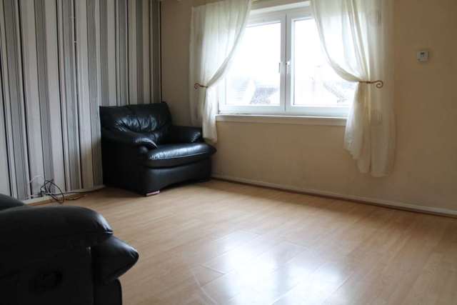  Image of 1 bedroom Flat to rent in Garry Drive Paisley PA2 at Garry Drive  Paisley, PA2 9BZ