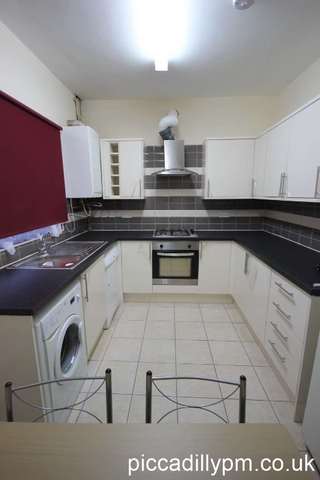  Image of 4 bedroom Detached house to rent in Gascoyne Street Manchester M14 at Gascoyne Street Rusholme Manchester, M14 4FU