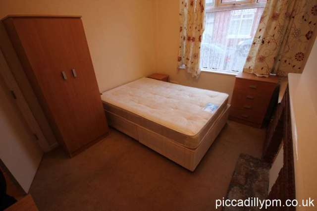 Image of 4 bedroom Detached house to rent in Gascoyne Street Manchester M14 at Gascoyne Street Rusholme Manchester, M14 4FU