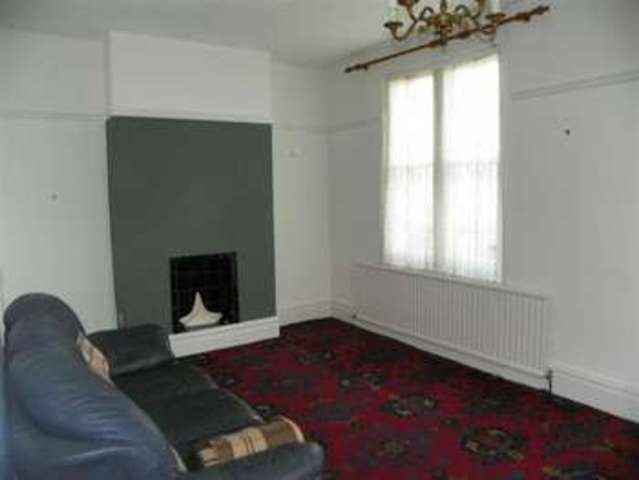  Image of 3 bedroom Property for sale in Gelli Road Llanelli SA14 at Gelli Road Llanelli Llanelli, SA14 9AB