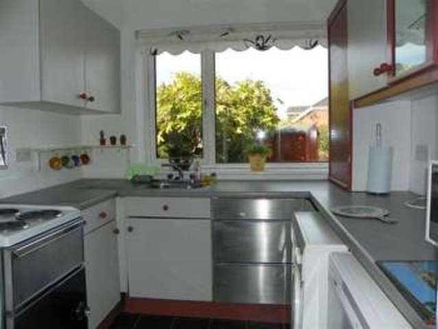  Image of 3 bedroom Property for sale in Gelli Road Llanelli SA14 at Gelli Road Llanelli Llanelli, SA14 9AB
