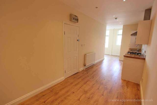  Image of Studio flat to rent in George Street Croydon CR0 at Croydon  Croydon, CR0 1LD