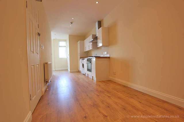  Image of Studio flat to rent in George Street Croydon CR0 at Croydon  Croydon, CR0 1LD
