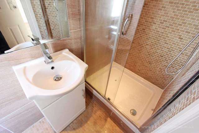  Image of Studio flat to rent in George Street Croydon CR0 at Croydon  Croydon, CR0 1LD