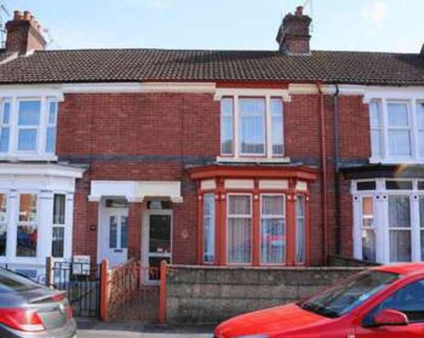  Image of 3 bedroom Terraced house for sale in George Street Eastleigh SO50 at George Street  Eastleigh, SO50 9BU