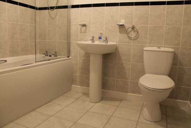  Image of 2 bedroom Flat to rent in Glasgow Road Paisley PA1 at Glasgow Road  Paisley, PA1 3LY