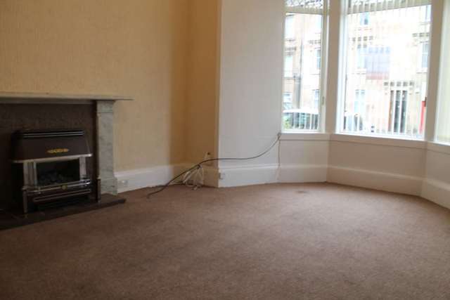  Image of 2 bedroom Flat to rent in Glasgow Road Paisley PA1 at Glasgow Road  Paisley, PA1 3LY