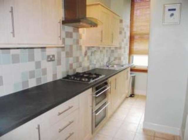  Image of 2 bedroom Flat for sale in Golfhill Drive Dennistoun Glasgow G31 at Dennistoun Glasgow Springburn, G31 2NY