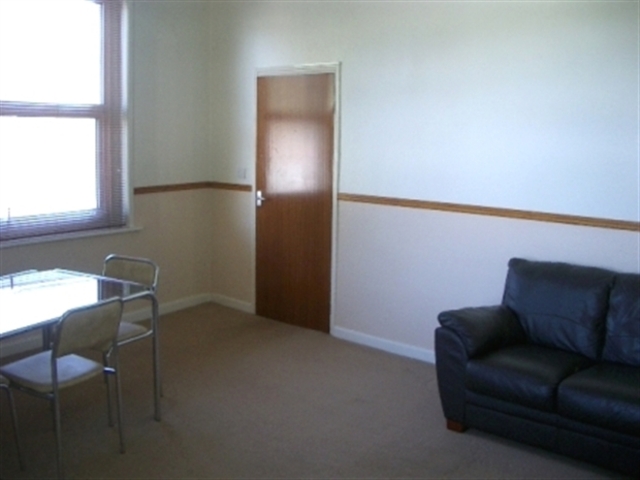  Image of 1 bedroom Flat to rent in Goodhind Street Easton Bristol BS5 at Goodhind Street Easton Bristol, BS5 0SX