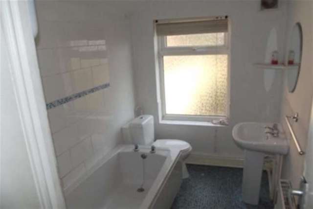  Image of 2 bedroom Detached house to rent in Gordon Road Derby DE23 at Derby, DE23 6WR