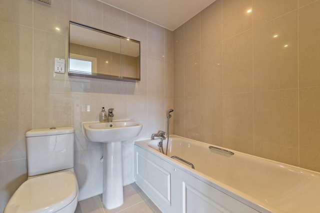  Image of 5 bedroom Detached house for sale in Gossoms End Berkhamsted HP4 at Jacobs Villas Gossoms End Berkhamsted, HP4 1DD