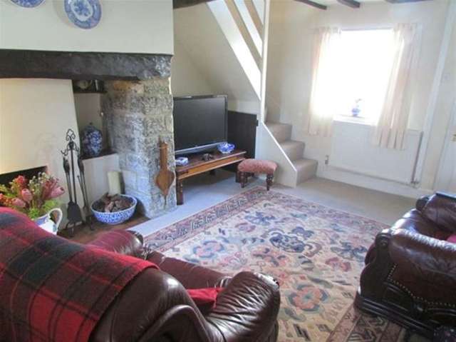  Image of 1 bedroom Terraced house for sale in Goswell Road Street BA16 at Street, BA16 0JG