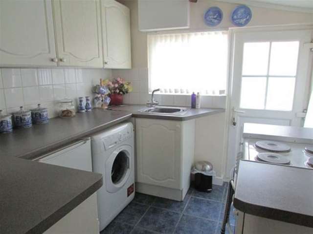  Image of 1 bedroom Terraced house for sale in Goswell Road Street BA16 at Street, BA16 0JG