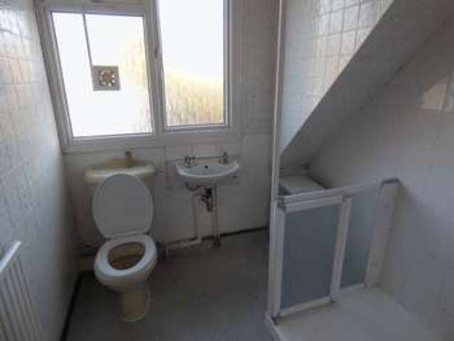  Image of 3 bedroom Semi-Detached house for sale in Graig Y Bwldan Dunvant Swansea SA2 at Graig Y Bwldan Dunvant Swansea, SA2 7NY