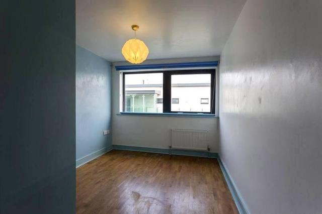  Image of 2 bedroom Flat to rent in Green Lanes London N4 at Manor House  London, N4 2JG