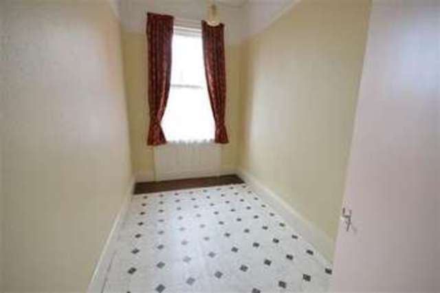  Image of 2 bedroom Flat for sale in Greenbank Drive Sefton Park Liverpool L17 at Greenbank Drive Sefton Park Liverpool, L17 1AN