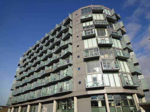  Image of Apartment to rent in Greengate Salford M3 at Greengate  Manchester, M3 7ND