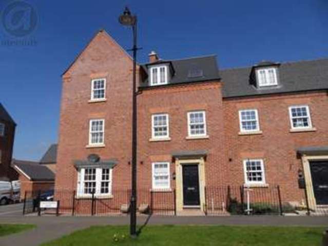  Image of 3 bedroom Terraced house for sale in Greenkeepers Road Biddenham Bedford MK40 at Greenkeepers Road Great Denham Bedford, MK40 4GW