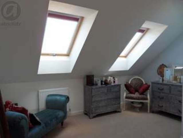 Image of 3 bedroom Terraced house for sale in Greenkeepers Road Biddenham Bedford MK40 at Greenkeepers Road Great Denham Bedford, MK40 4GW