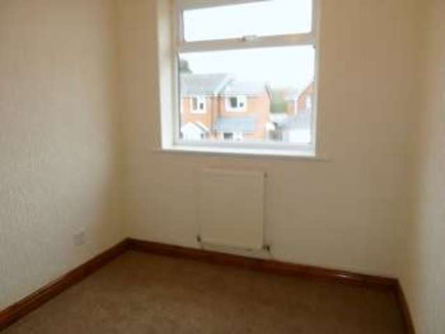  Image of 3 bedroom Semi-Detached house to rent in Haddon Road Lowton Warrington WA3 at Haddon Road Lowton Lowton, WA3 2JQ