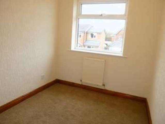  Image of 3 bedroom Semi-Detached house to rent in Haddon Road Lowton Warrington WA3 at Haddon Road Lowton Lowton, WA3 2JQ