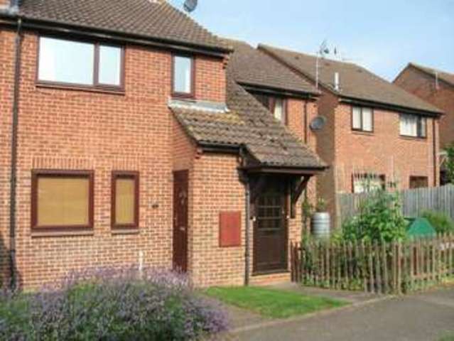  Image of 1 bedroom Flat to rent in Hadland Road Abingdon OX14 at Hadland Road  Abingdon, OX14 3YH