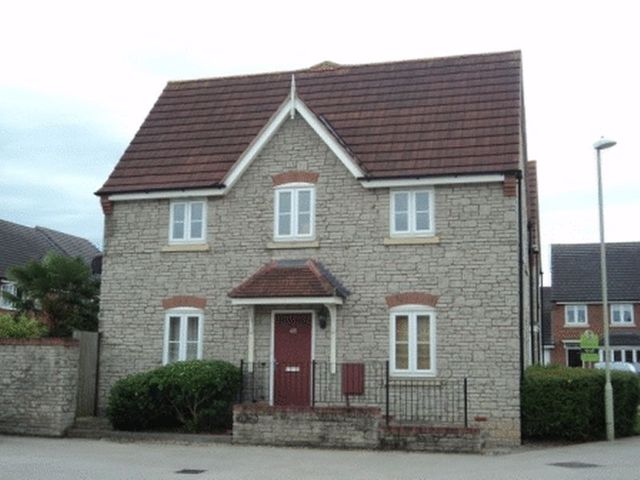  Image of 3 bedroom Detached house to rent in Halton Way Kingsway Quedgeley Gloucester GL2 at Halton Way Kingsway Gloucester, GL2 2BB