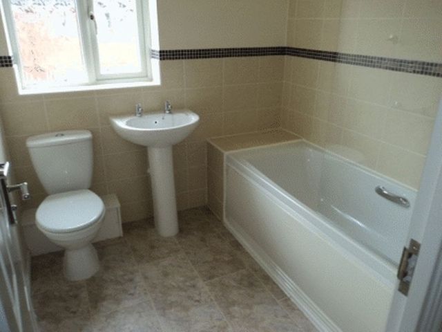  Image of 3 bedroom Detached house to rent in Halton Way Kingsway Quedgeley Gloucester GL2 at Halton Way Kingsway Gloucester, GL2 2BB
