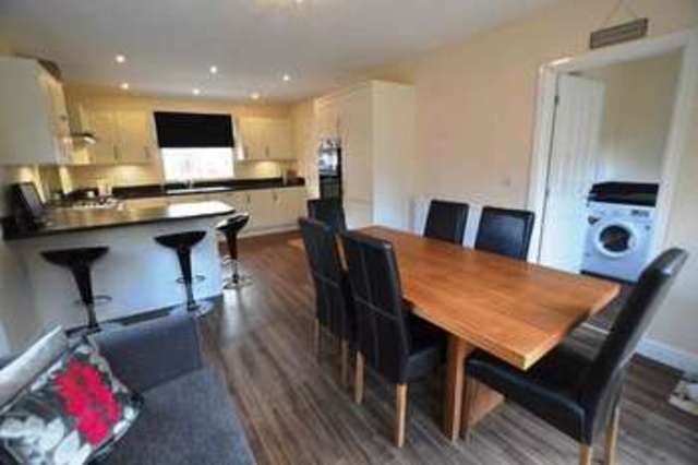  Image of 4 bedroom Detached house for sale in Hames Close Rothley Leicester LE7 at Hames Close  Rothley, LE7 7NZ