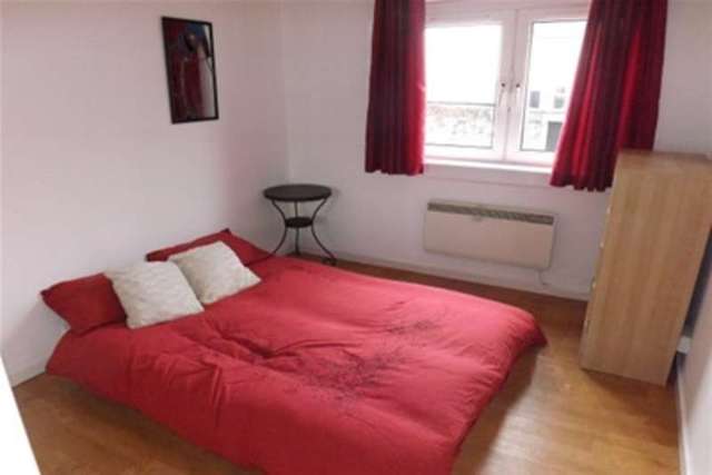  Image of 1 bedroom Flat to rent in Woodside Walk Hamilton ML3 at Hamilton, ML3 7HY