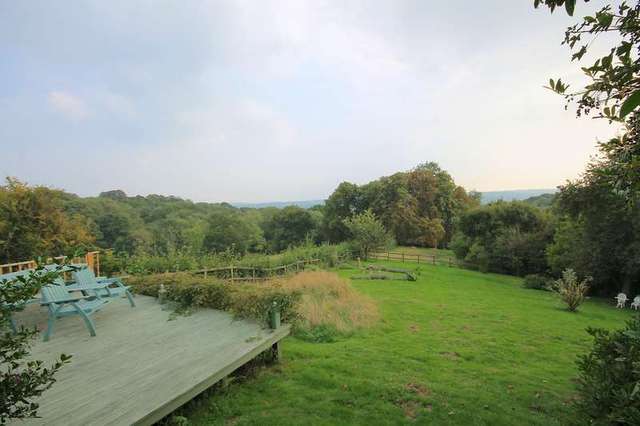  Image of 1 bedroom Ground Flat to rent in Hammerwood Road Ashurst Wood East Grinstead RH19 at Ashurst Wood West Sussex, RH19 3SA