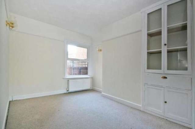  Image of 2 bedroom Detached house to rent in Hampton Fields Wick Littlehampton BN17 at Littlehampton Wick, BN17 6JB