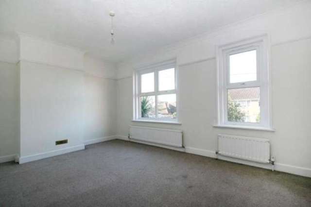 Image of 2 bedroom Detached house to rent in Hampton Fields Wick Littlehampton BN17 at Littlehampton Wick, BN17 6JB