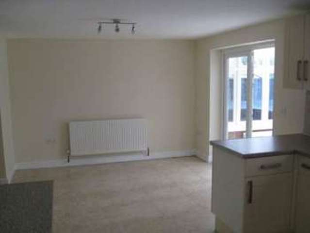  Image of 4 bedroom Detached house to rent in Droitwich Road Hanbury Bromsgrove B60 at Droitwich Road Hanbury Bromsgrove, B60 4DB