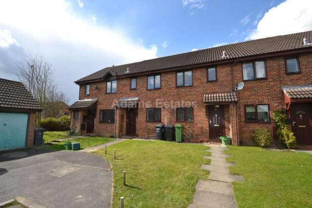  Image of 2 bedroom Terraced house to rent in Hanbury Drive Calcot Reading RG31 at Hanbury Drive Calcot Reading, RG31 7EJ