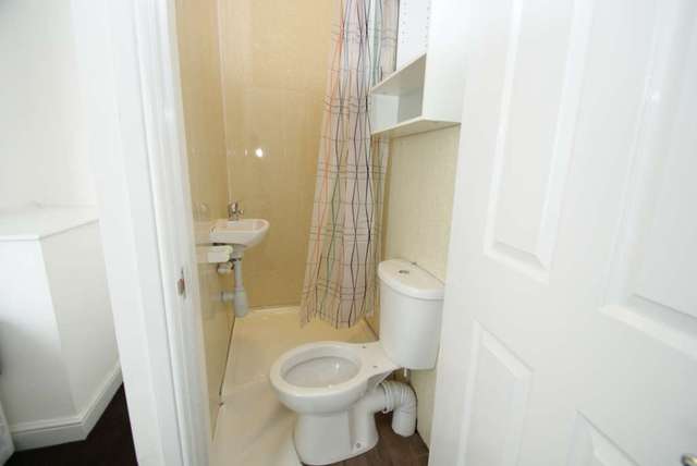  Image of 4 bedroom House Share to rent in Harford Street Middlesbrough TS1 at Harford Street  Middlesbrough, TS1 4PW