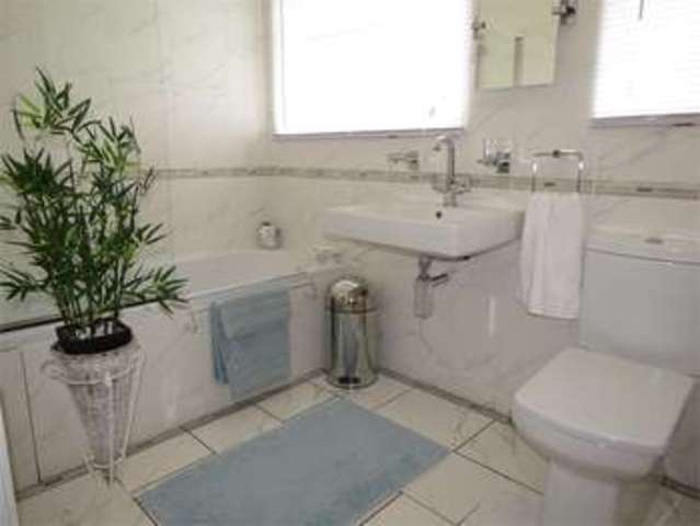  Image of 2 bedroom Detached house for sale in Harmers Hay Road Hailsham BN27 at Hailsham, BN27 1SX