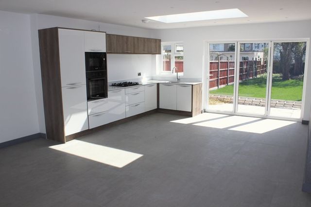  Image of 4 bedroom Terraced house for sale in Hartford Avenue Harrow HA3 at Hartford Avenue  Harrow, HA3 8TA