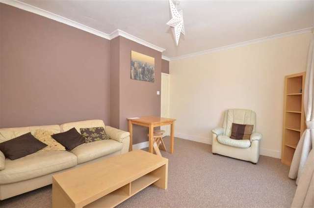  Image of 1 bedroom Flat for sale in Haslemere Road Southsea PO4 at Southsea Hampshire Southsea, PO4 9AW