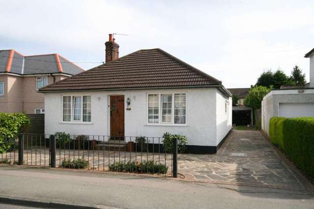  Image of 2 bedroom Detached house for sale in Hatch Road Pilgrims Hatch Brentwood CM15 at Hatch Road  Brentwood, CM15 9QA