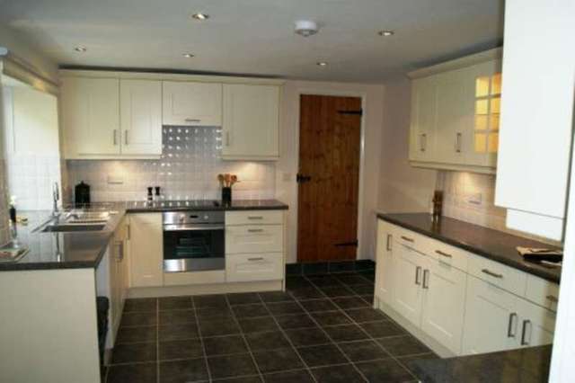  Image of 3 bedroom Semi-Detached house for sale in South Street Hatherleigh Okehampton EX20 at Hatherleigh, EX20 3JB