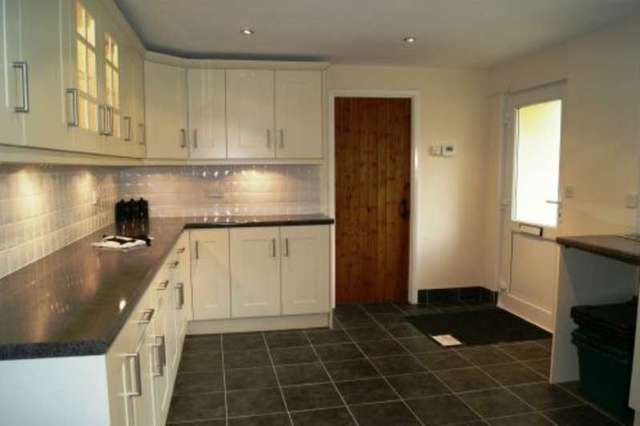  Image of 3 bedroom Semi-Detached house for sale in South Street Hatherleigh Okehampton EX20 at Hatherleigh, EX20 3JB