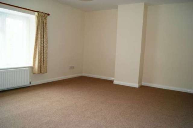  Image of 3 bedroom Semi-Detached house for sale in South Street Hatherleigh Okehampton EX20 at Hatherleigh, EX20 3JB