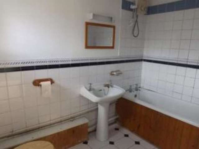  Image of 3 bedroom Bungalow for sale in Hawthorn Close Pucklechurch Bristol BS16 at Pucklechurch Bristol Pucklechurch, BS16 9TA