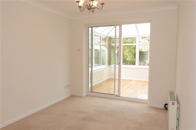  Image of 4 bedroom Detached house for sale in Hawthorn Grove Biddulph Stoke-on-Trent ST8 at Hawthorn Grove  Knypersley, ST8 6UJ