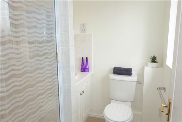  Image of 4 bedroom Detached house for sale in Hawthorn Grove Biddulph Stoke-on-Trent ST8 at Hawthorn Grove  Knypersley, ST8 6UJ