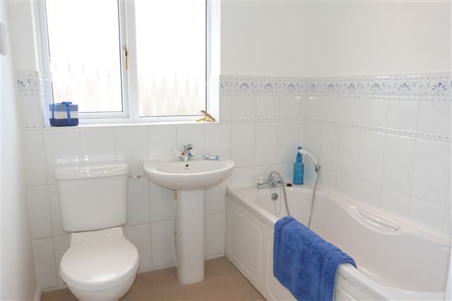  Image of 4 bedroom Detached house for sale in Hawthorn Grove Biddulph Stoke-on-Trent ST8 at Hawthorn Grove  Knypersley, ST8 6UJ